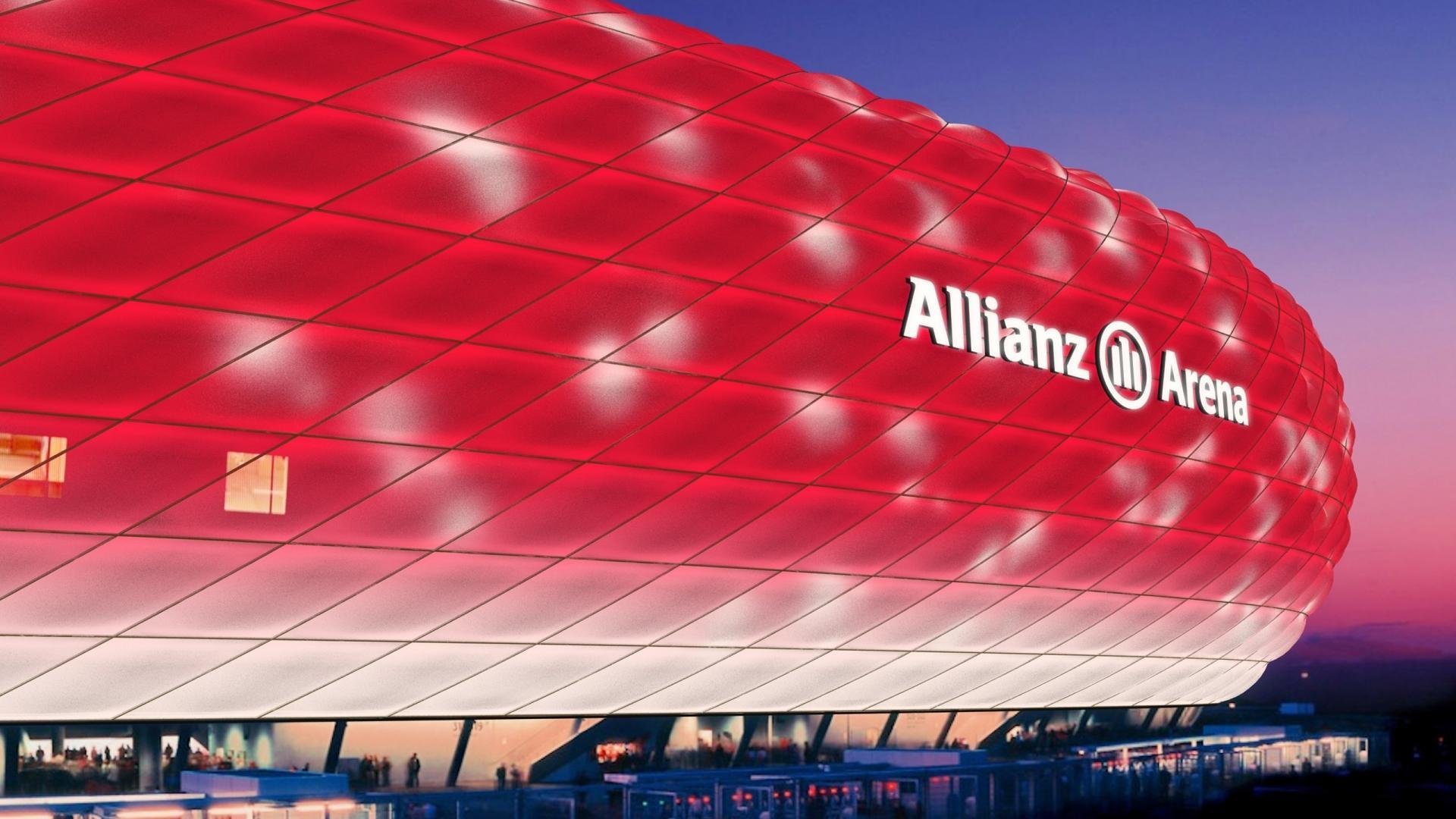 首先，让我们从不同的角度来构思标题，这些标题侧重于事件的不同侧面